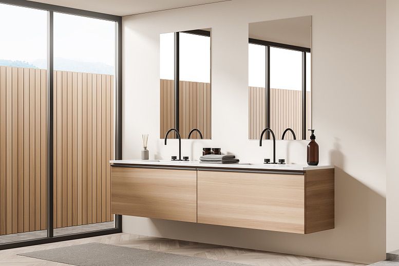 Furniture & Decoration